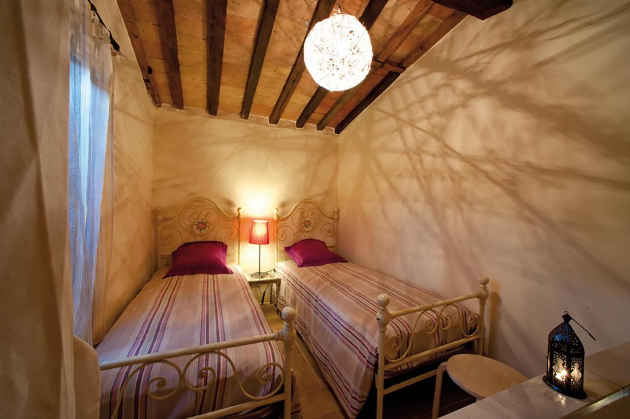 Casa Sant Angelo Apartment Sarteano Bagian luar foto